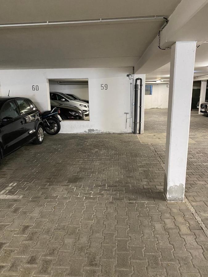 3 Zimmer Apartment In S-Bahn Naehe, 76 Qm, Max 5 Pers, 30Qm Dachterasse, Garage, Internet 1000 Mbit Gärtringen Exteriér fotografie